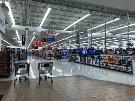 Carbondale walmart - If you'd prefer to see what we have in store, visit us at 1450 E Main St, Carbondale, IL 62901 . We're here every day from 6 am and would be happy to help you. We’d love to hear what you think!